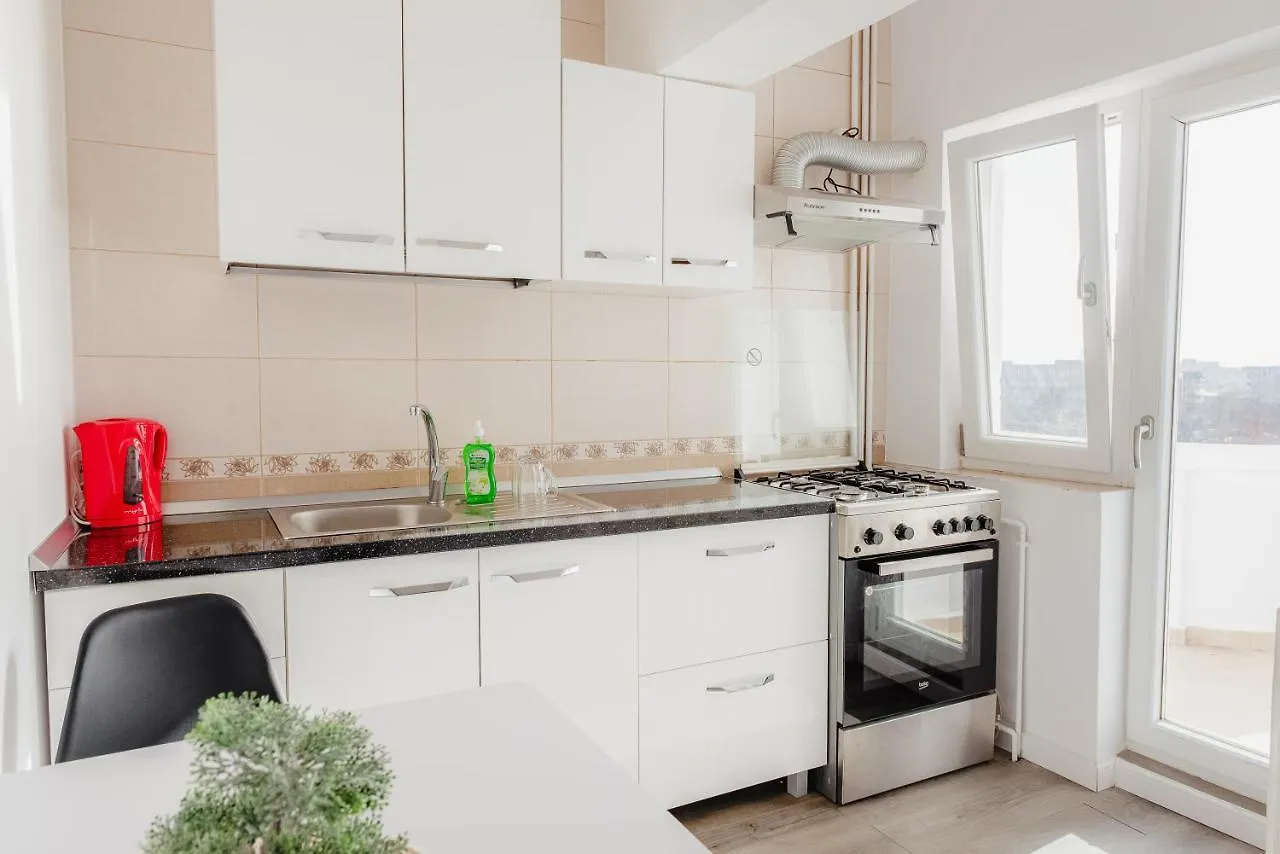 Apartament 2 Camere, Decomandat, In Zona Centrala Bukarest